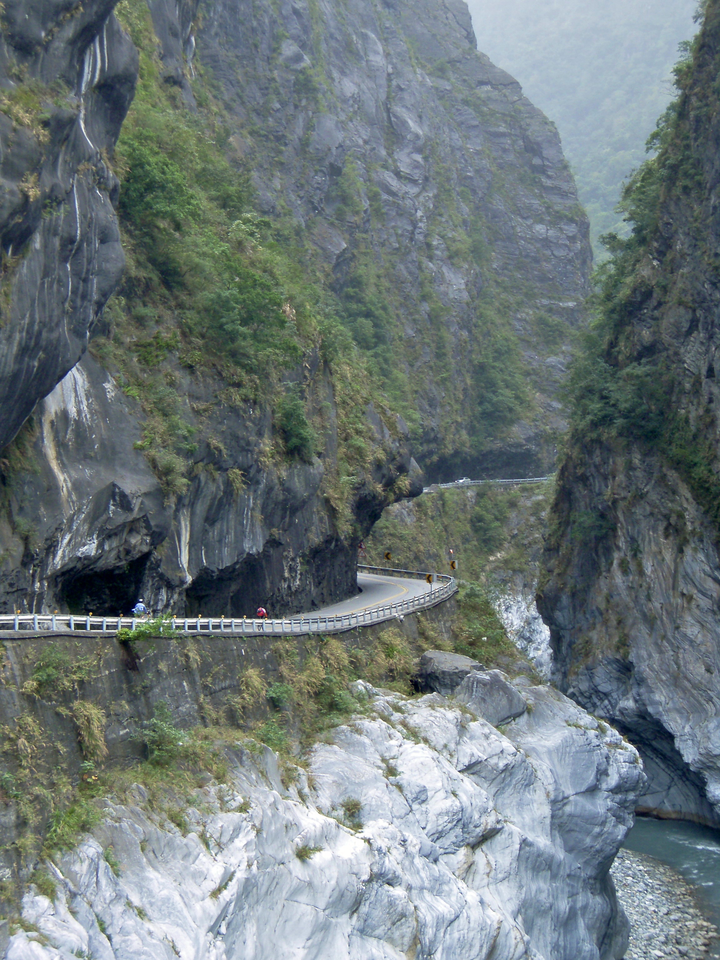 Honeymoon Bali Free Hualien 封面 封面圖